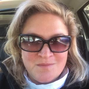 Meet your Posher, Cyndi